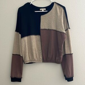 Long crop top by Moa Moa